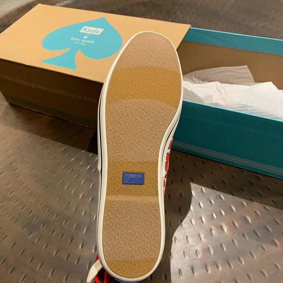 Kate Spade shoes - nwb - Picture 2 of 4